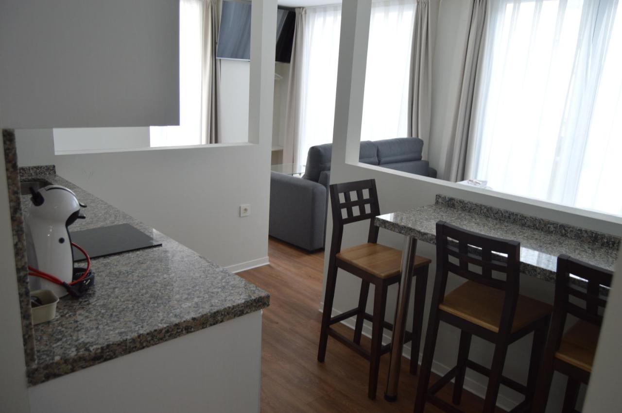 Apartamentos El Beyu กังกัส เด โอนิส ภายนอก รูปภาพ