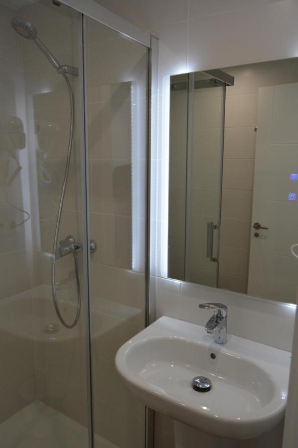 Apartamentos El Beyu กังกัส เด โอนิส ภายนอก รูปภาพ